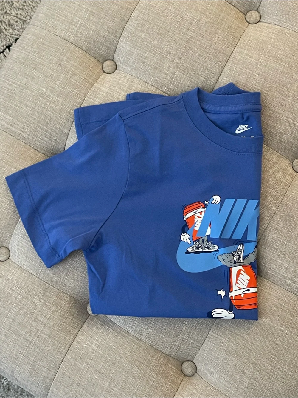 Nike Boy’s Royal Blue Swim Tee with Red & White Graphics size L *note